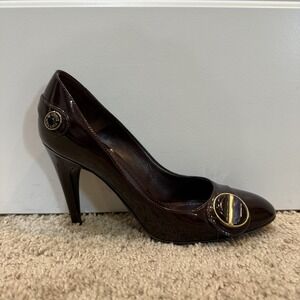 Louis Vuitton Shoes Womens Size 35.5 Patent Leather Gold‎ Buckle Heels Paris